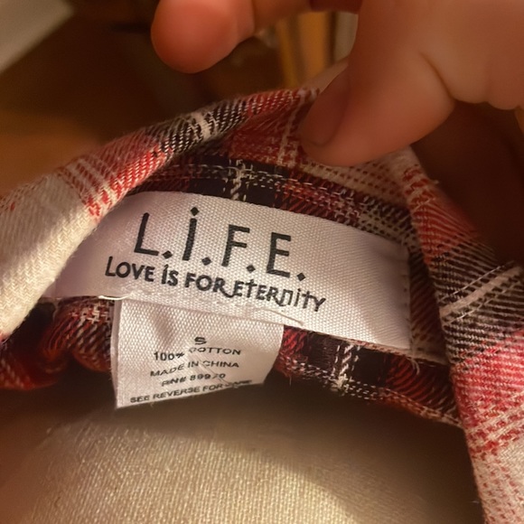 Flannel button up - Picture 3 of 3